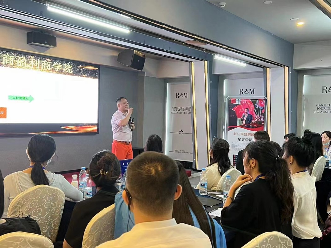 潜江市美妆企业投资咨询(美妆企业投资咨询方案)